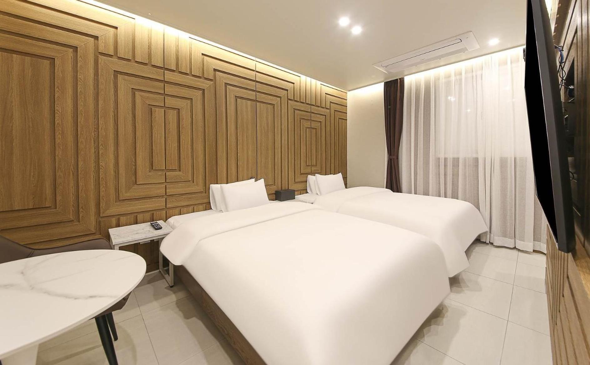 Brown Dot Hotel Sinan Gwangju Metropolitan City Eksteriør bilde